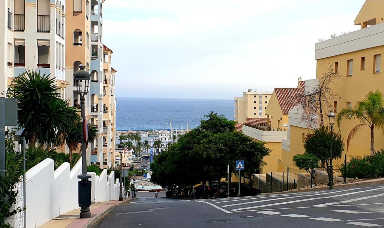 Estepona Puertoアパートメント エクステリア 写真