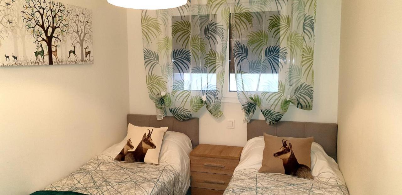 Estepona Puertoアパートメント エクステリア 写真